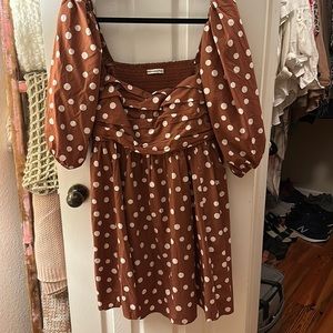 Abercrombie ruched puff sleeve dress. Brown polka dots. SZ XL tall. New